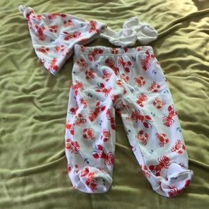 Kyle & Deena lobster 🦞 and 🦀  crab print footed pants, mitts, and hat set 0-3